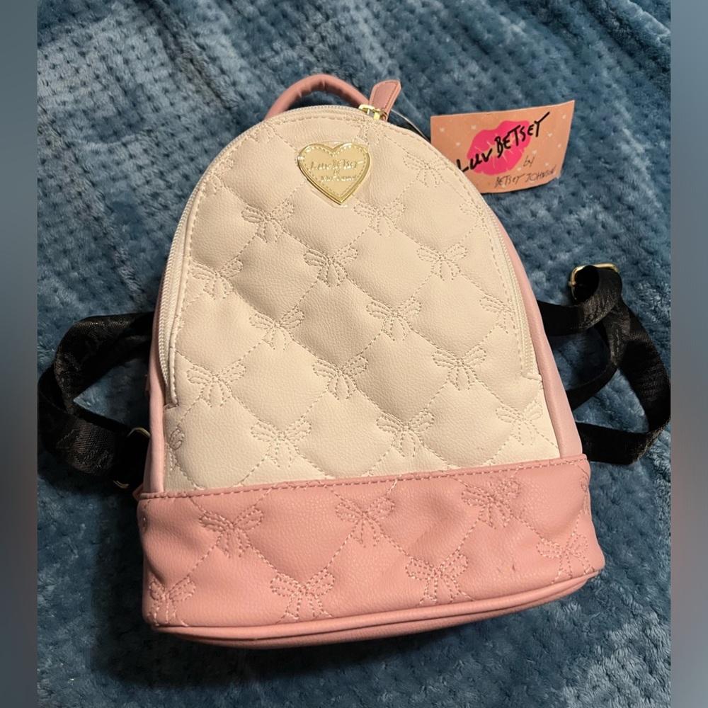 ⚡️ Betsey Johnson small backpack